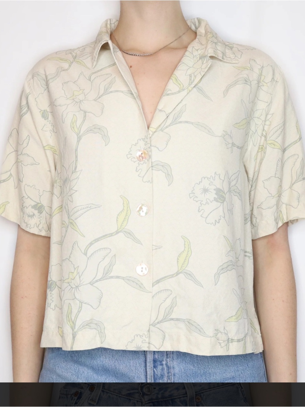 Vintage 90's Tommy Bahamas Textured Button-Up Silk Top Size Medium